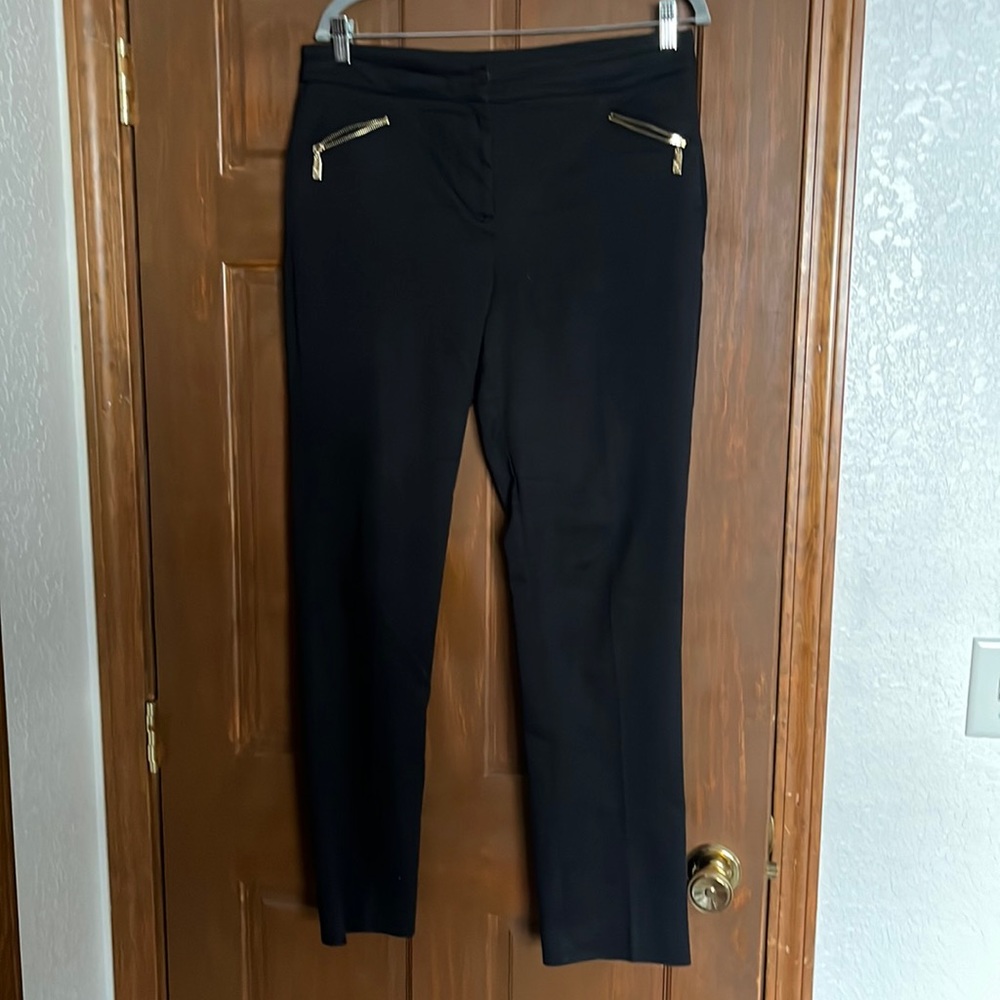 Ladies Black Ankle Pants